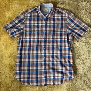 Tommy Bahama Island Modern Fit Short Sleeve Med.